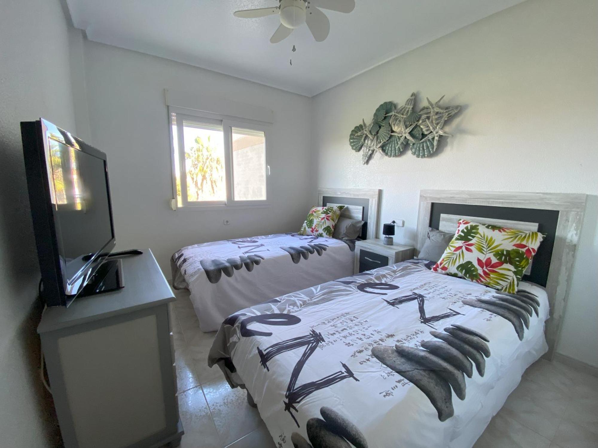 Greensuites La Zenia Torrevieja Плайя-Фламенка Экстерьер фото